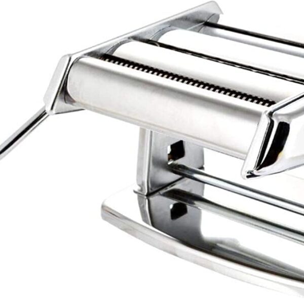 Titania Pasta Maker